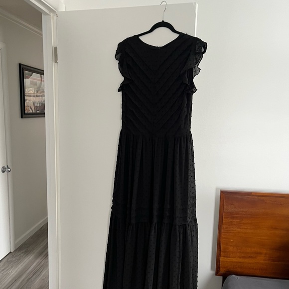 Black Dress - Picture 1 of 5